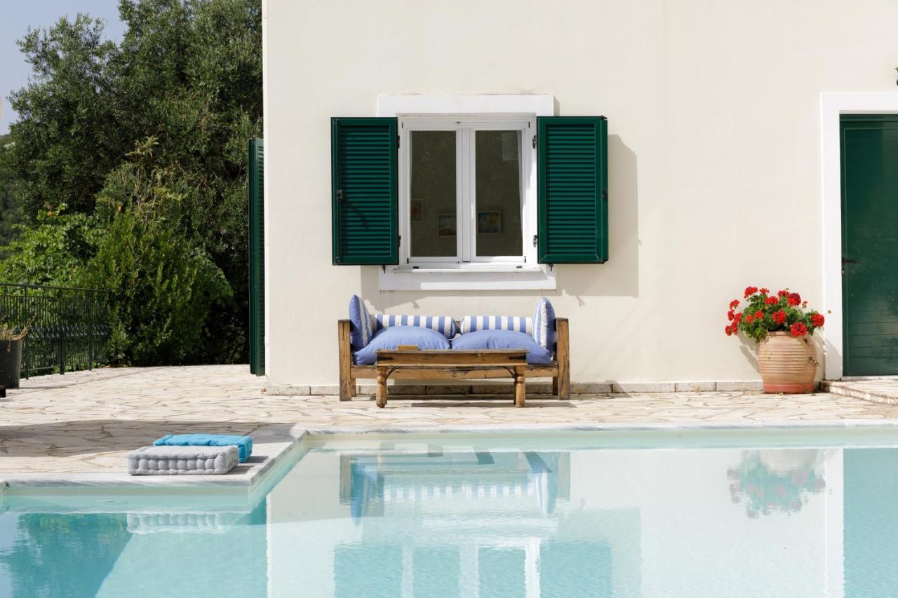 Villa Melissonia Agios Stefanos  Exteriör bild