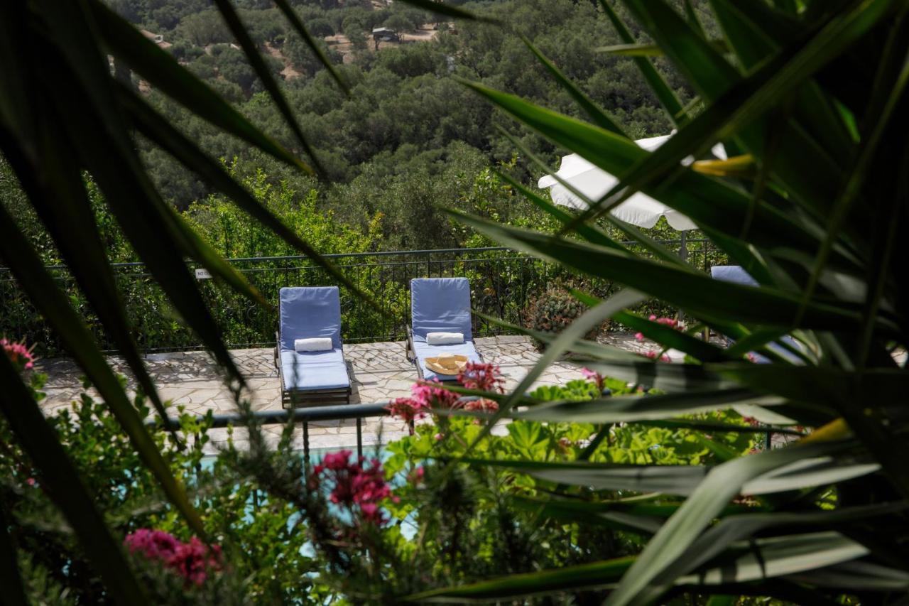 Villa Melissonia Agios Stefanos  Exteriör bild