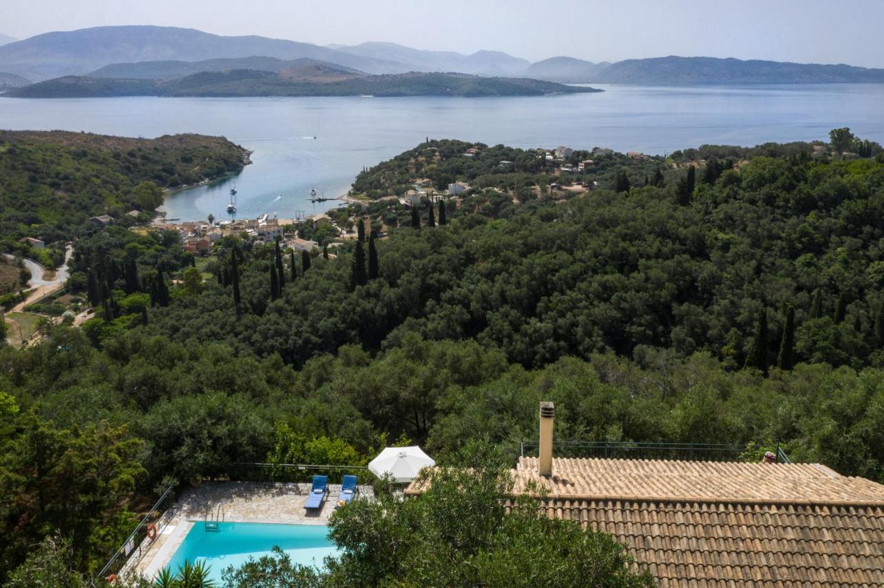 Villa Melissonia Agios Stefanos  Exteriör bild